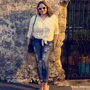 Meet your Posher, Iris